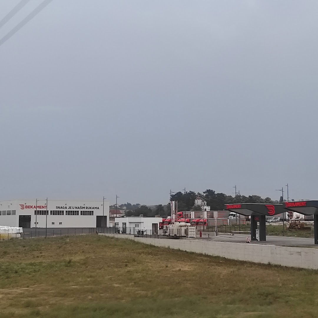 Portirnica 2-Bekament kucna carina