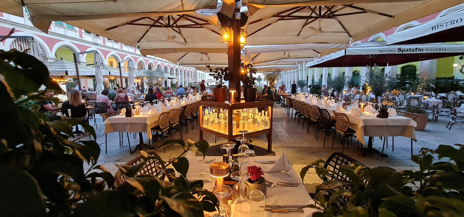 Bajamonti Pizza, Steak & Fish House