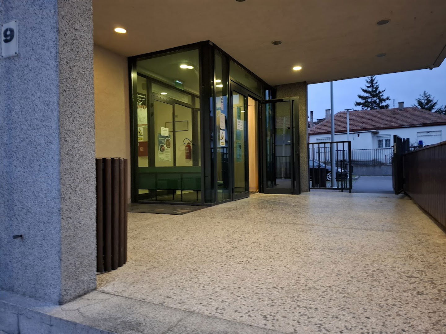 Здравствена станица "Мали Мокри Луг " - Звездара