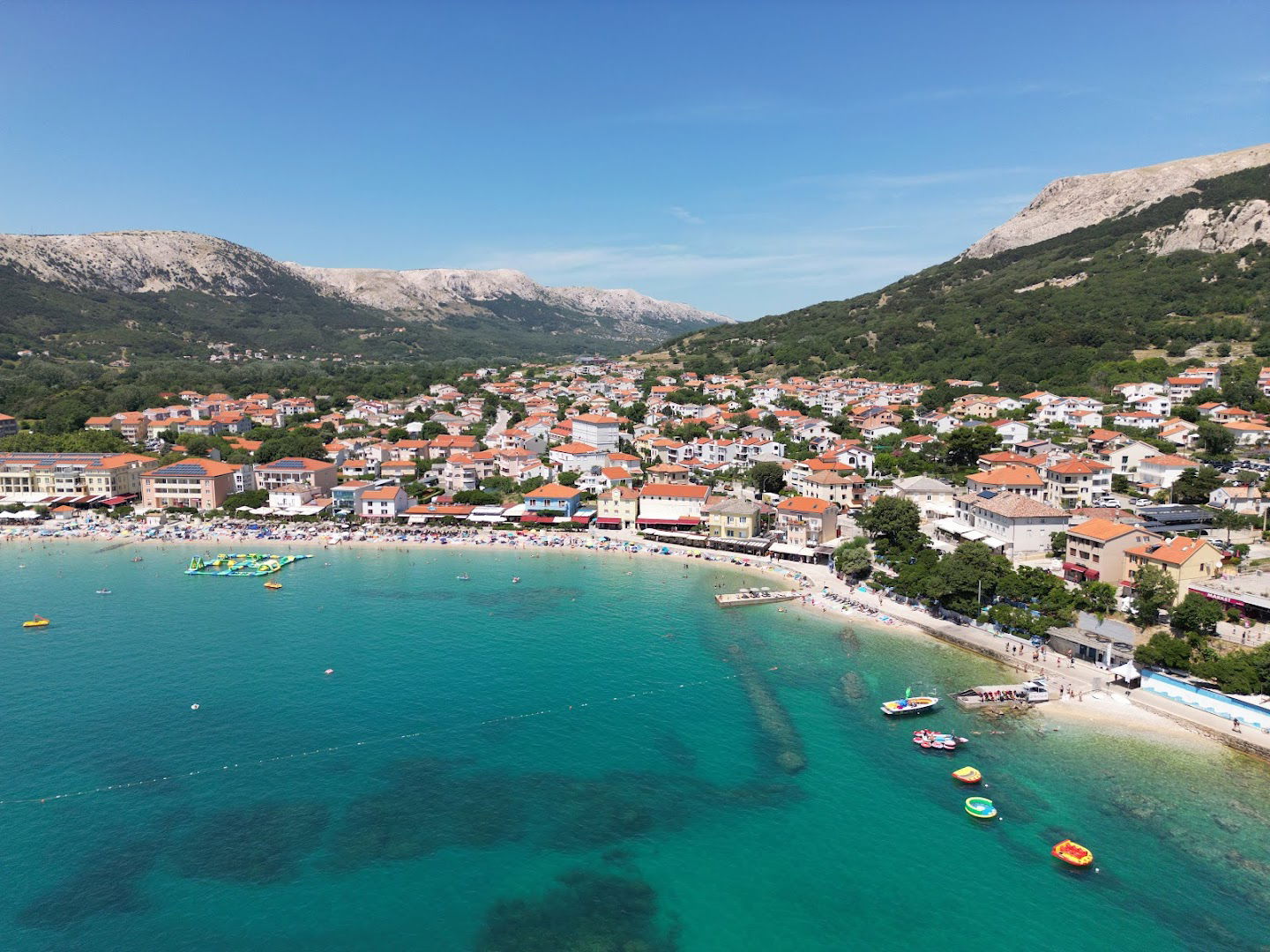 Vela plaža Baška