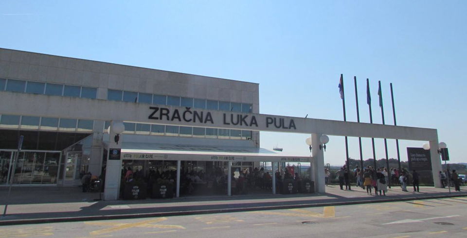 VETURA RENT A CAR - PULA AIRPORT