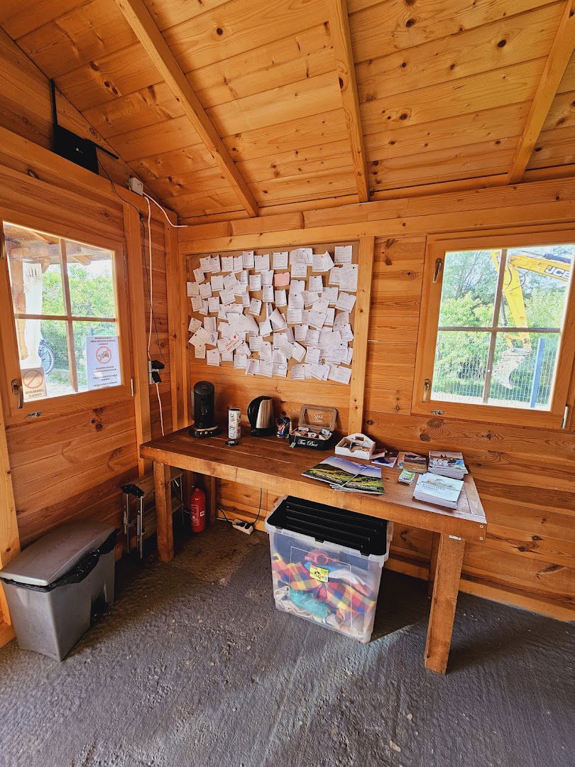 Val-Travel Camp J.D.O.O.