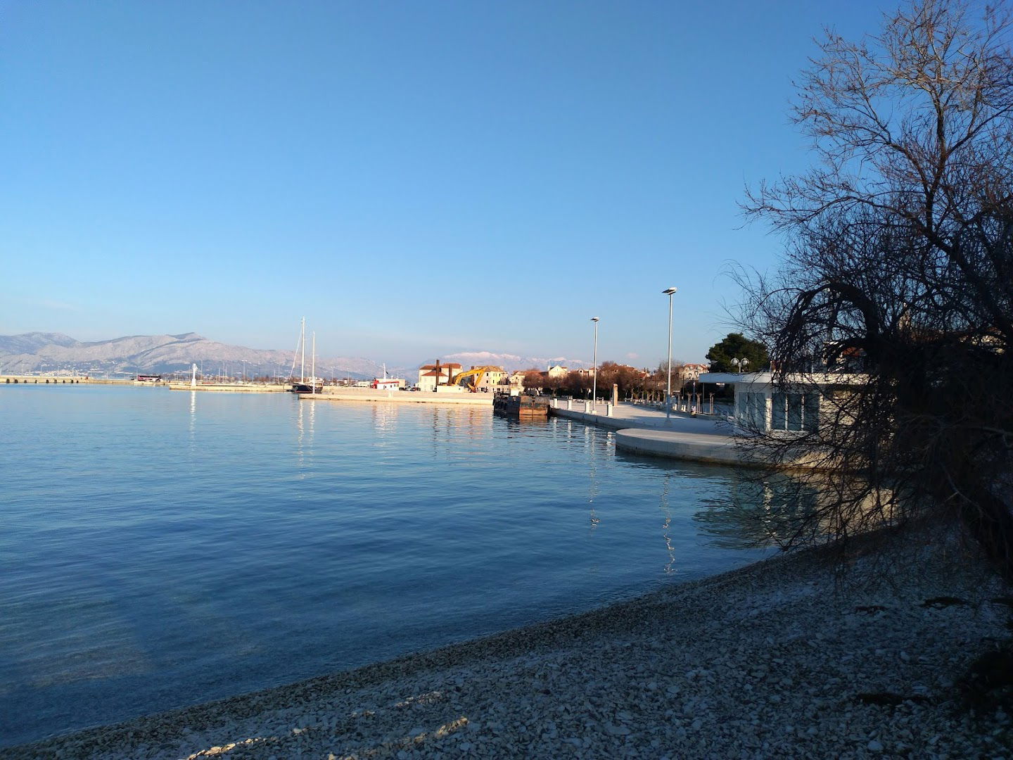 POREZNA UPRAVA, ISPOSTAVA SUPETAR