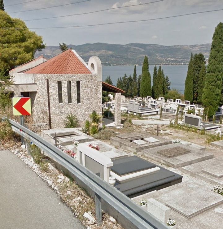 Slatine cemetary