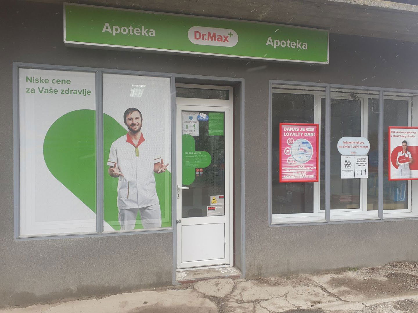 Apoteka Dr.Max