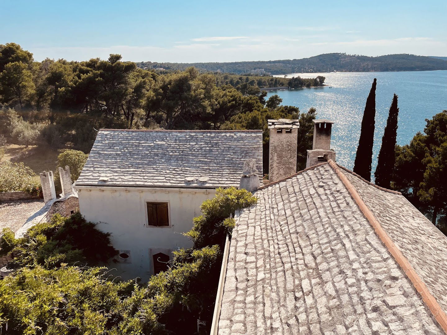 DVORAC “KAŠTIL JELA”