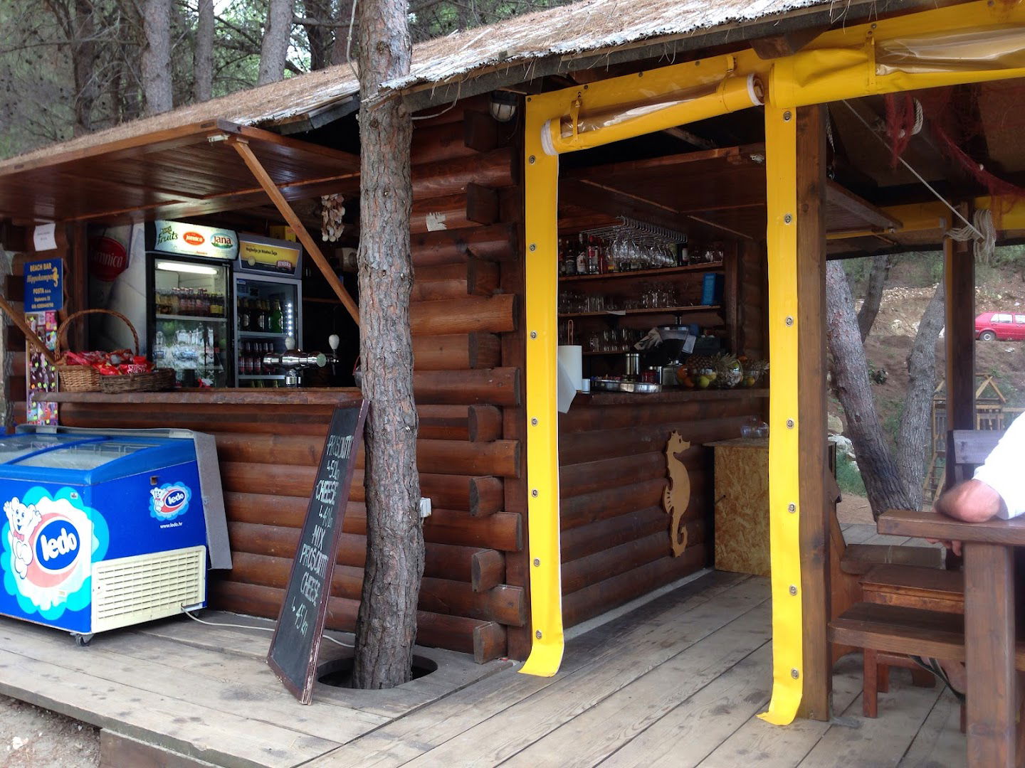 Hippocampus Beach Bar