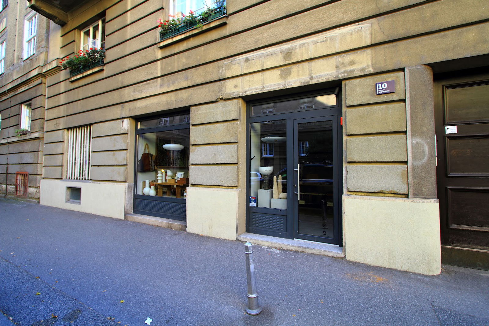 Selectedd concept design store