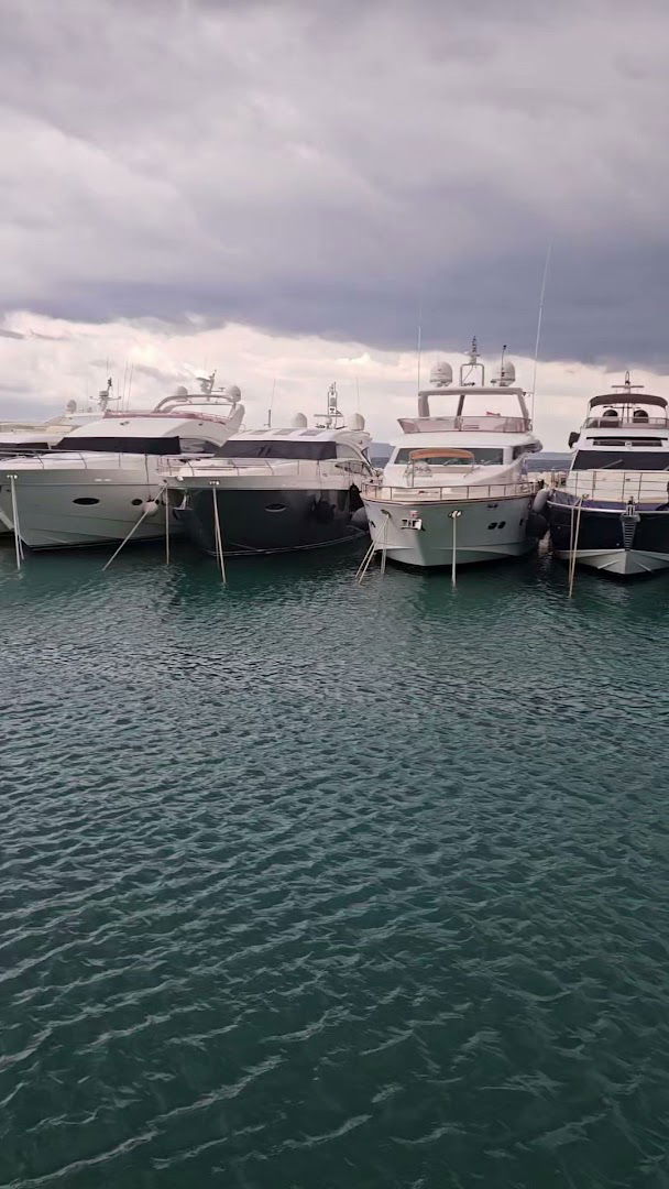 OBRT ZA USLUGE ČIŠĆENJA DIVOTA