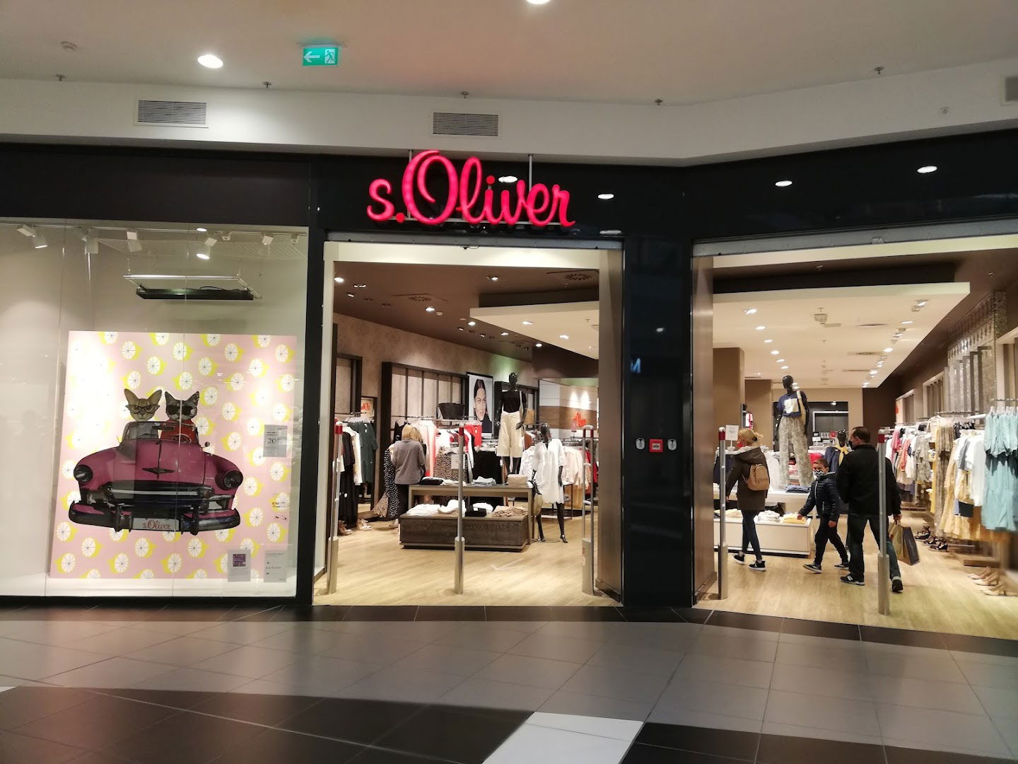 S.Oliver