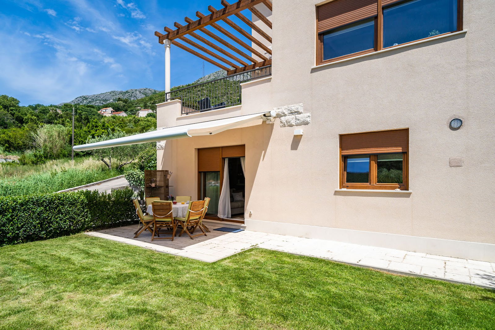 Apartment Simple Suite