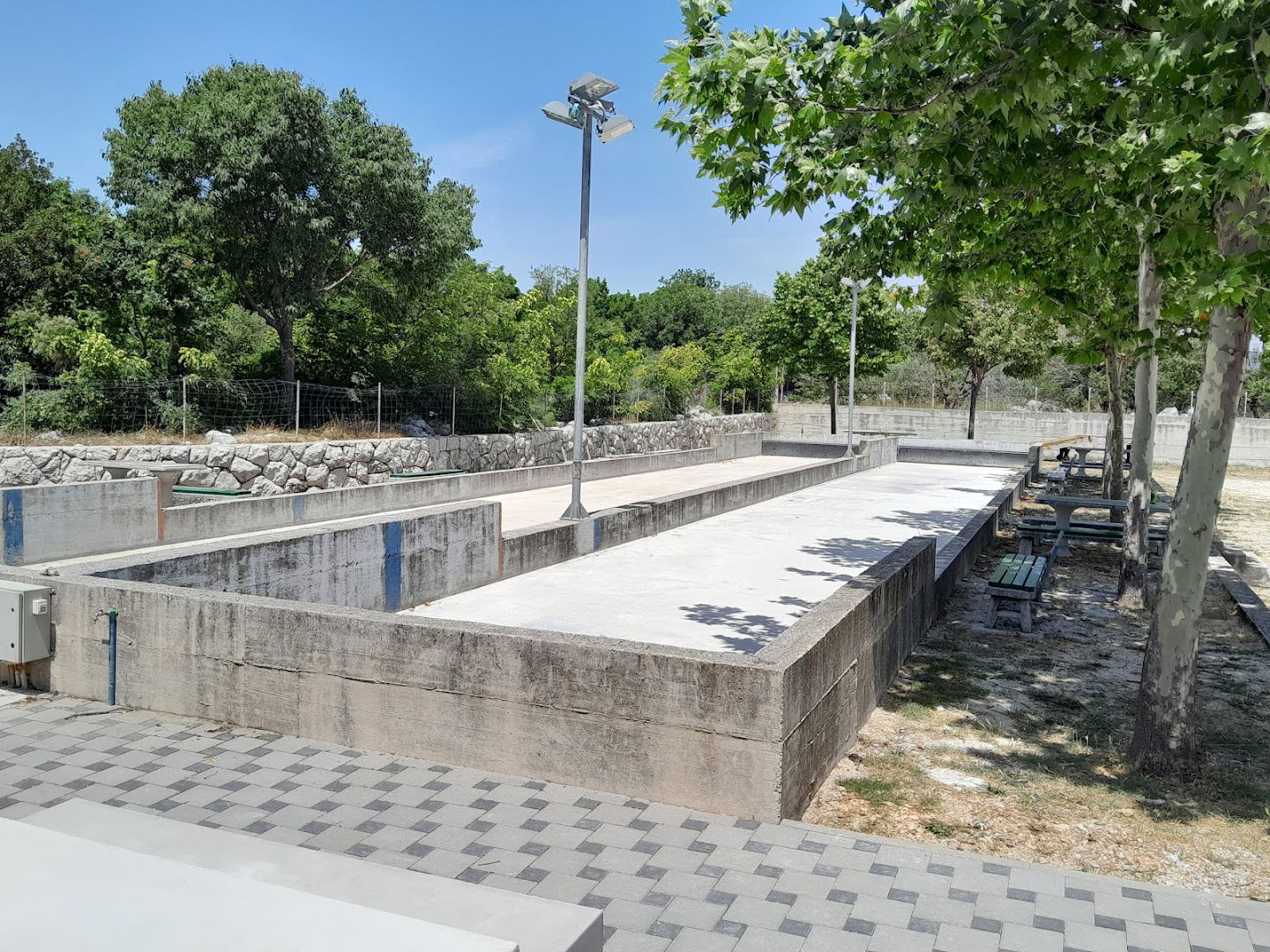 Boćalište Zadvarje