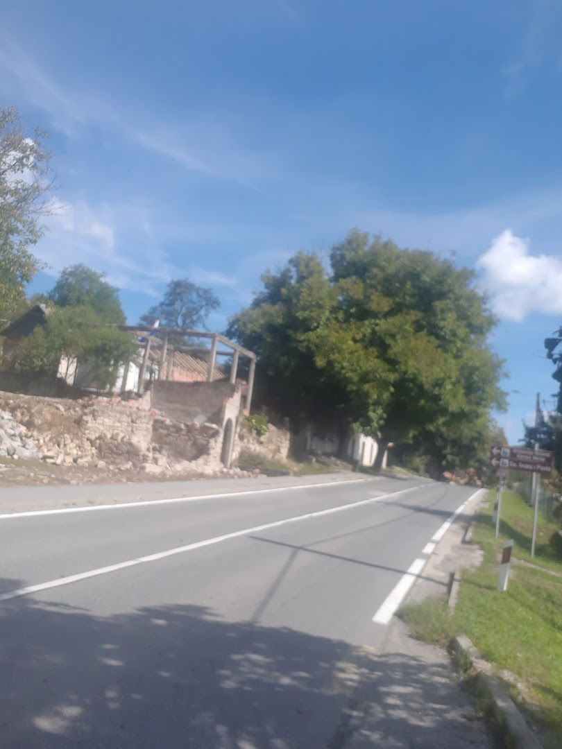 Mlin I Pekare Trgovina