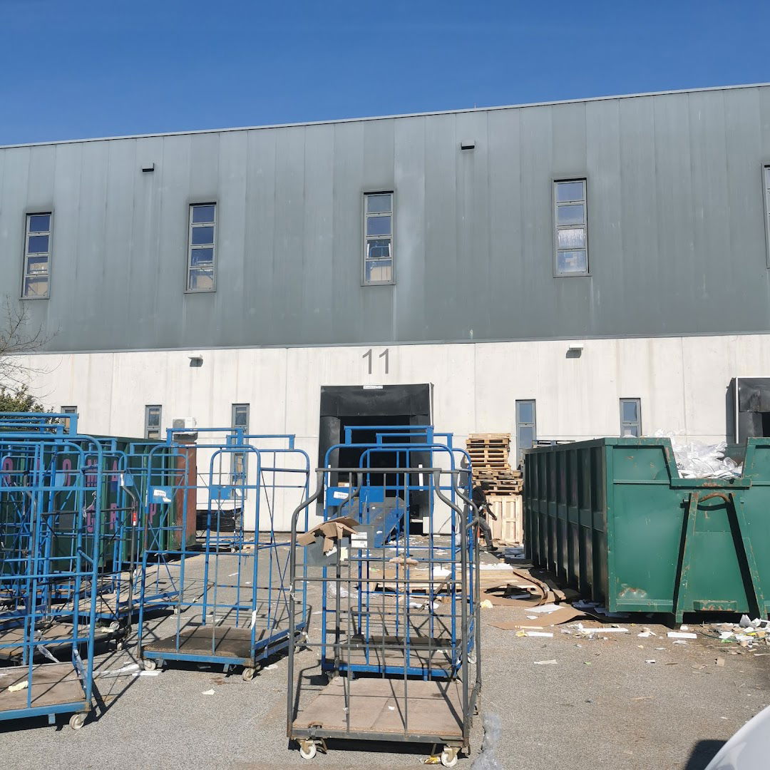 Zentrallager Lesnina