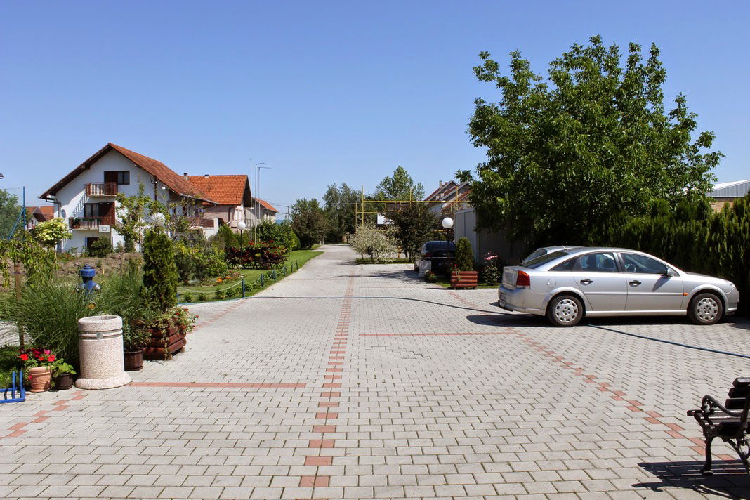 Srednja medicinska škola HIPOKRAT Novi Sad