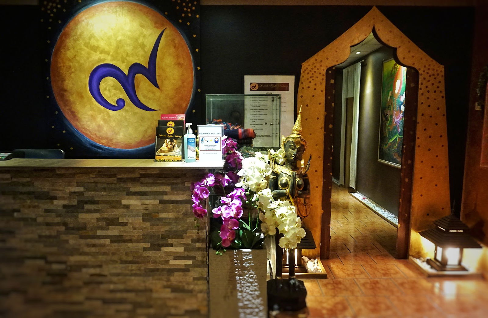 Lanna thai massage-Murgle center