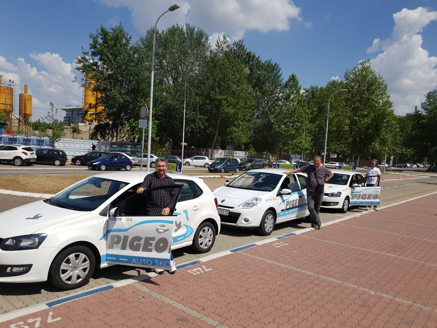 AUTO ŠKOLA PIGEON PLUS