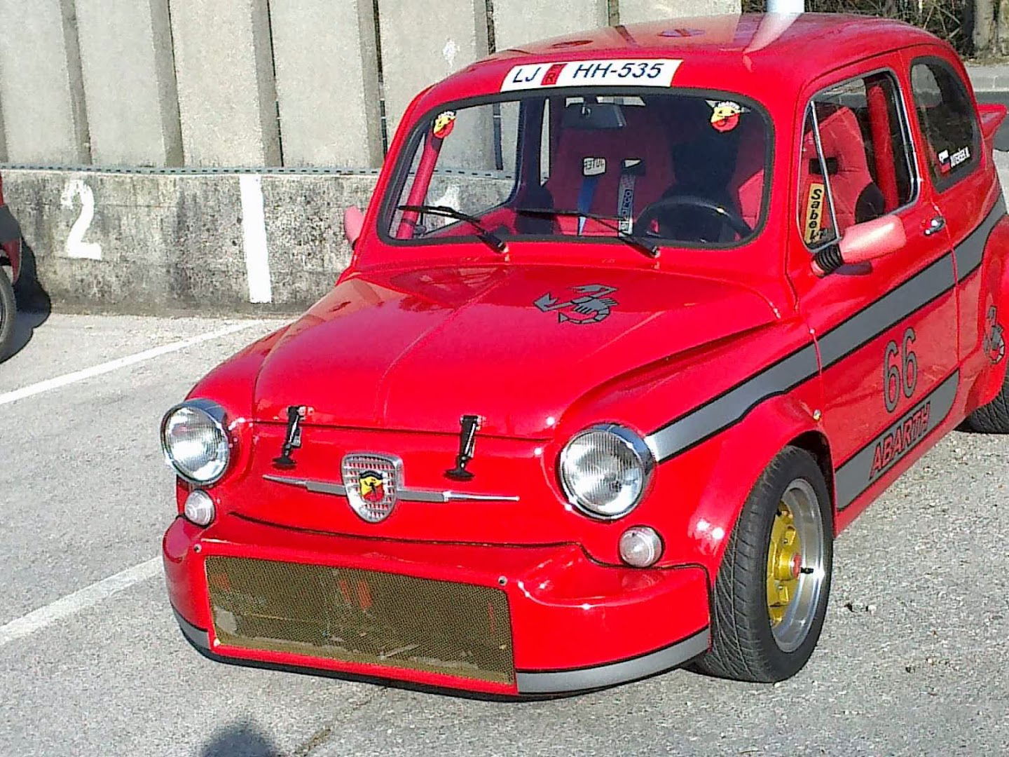 RENOVIRANJE STARODOBNIKOV OLD-CAR