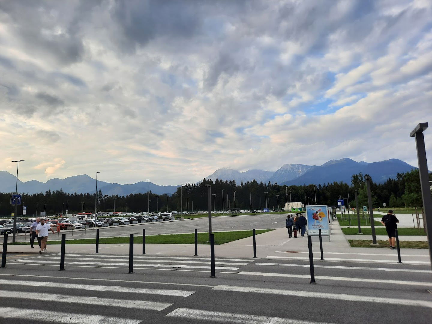 Ljubljana Jože Pučnik Airport (LJU)