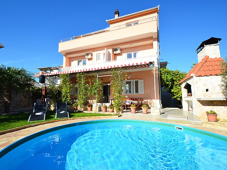 Three apartment complex Tribunj