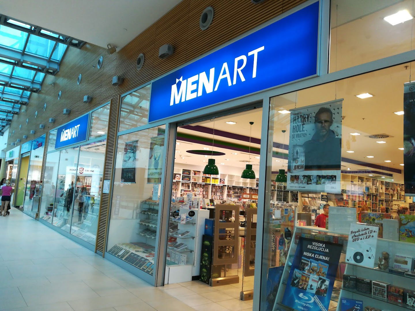 Menart multimedijalna knjižara