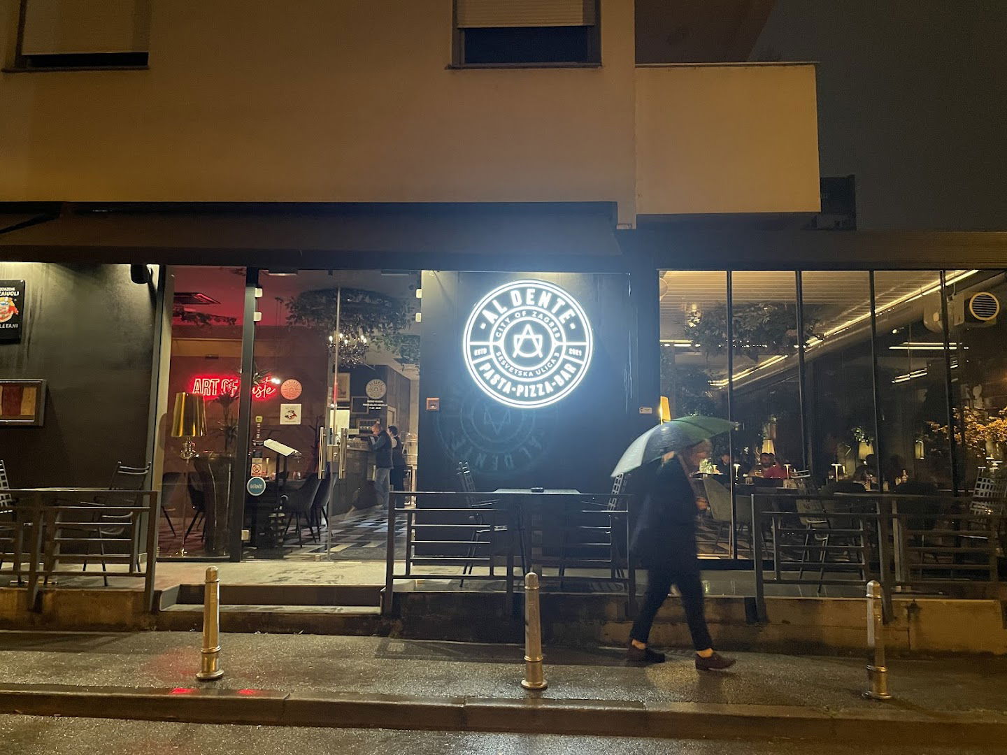 Al Dente Zagreb, Svetice