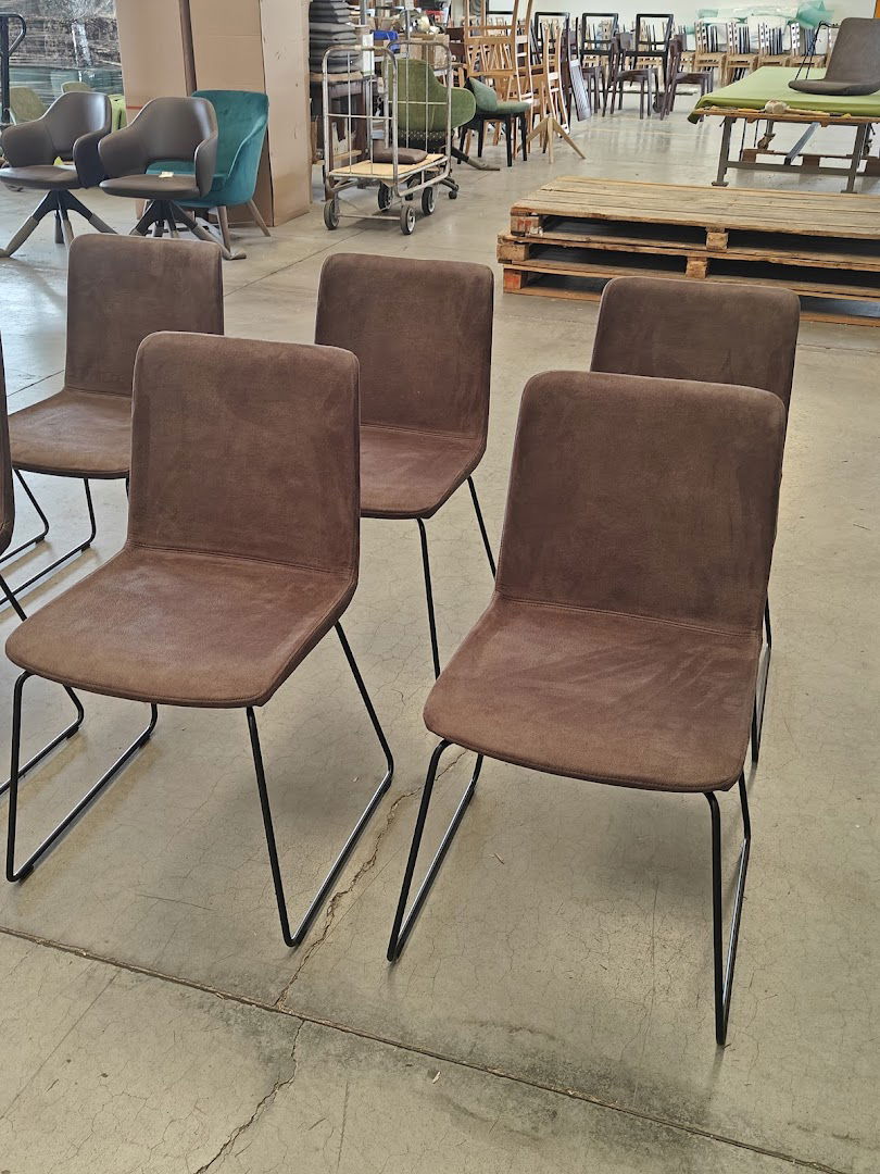 P & P Chairs Srl
