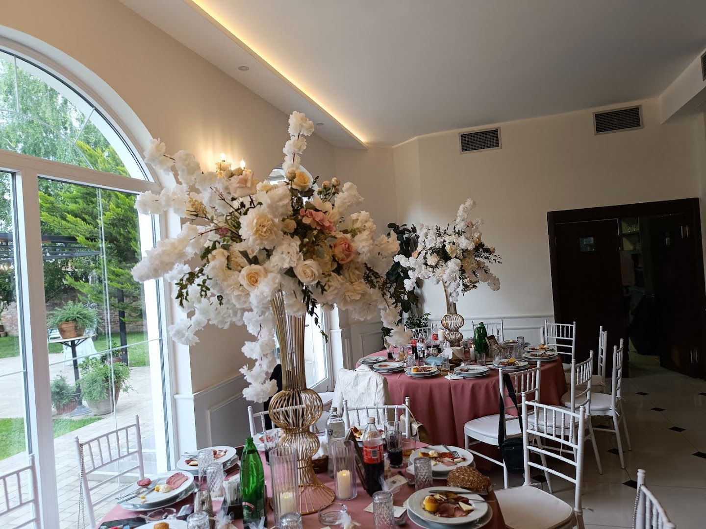 Липов Гај Свечана сала