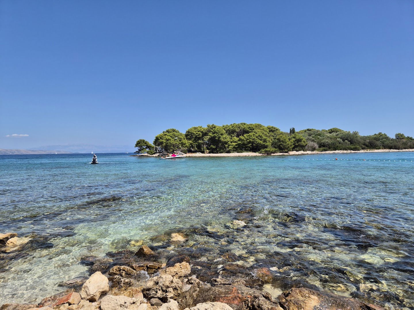 Blue Lagoon rent a boat