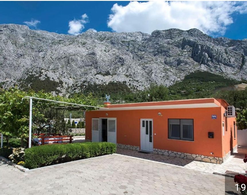 Holiday Home Chill Zone