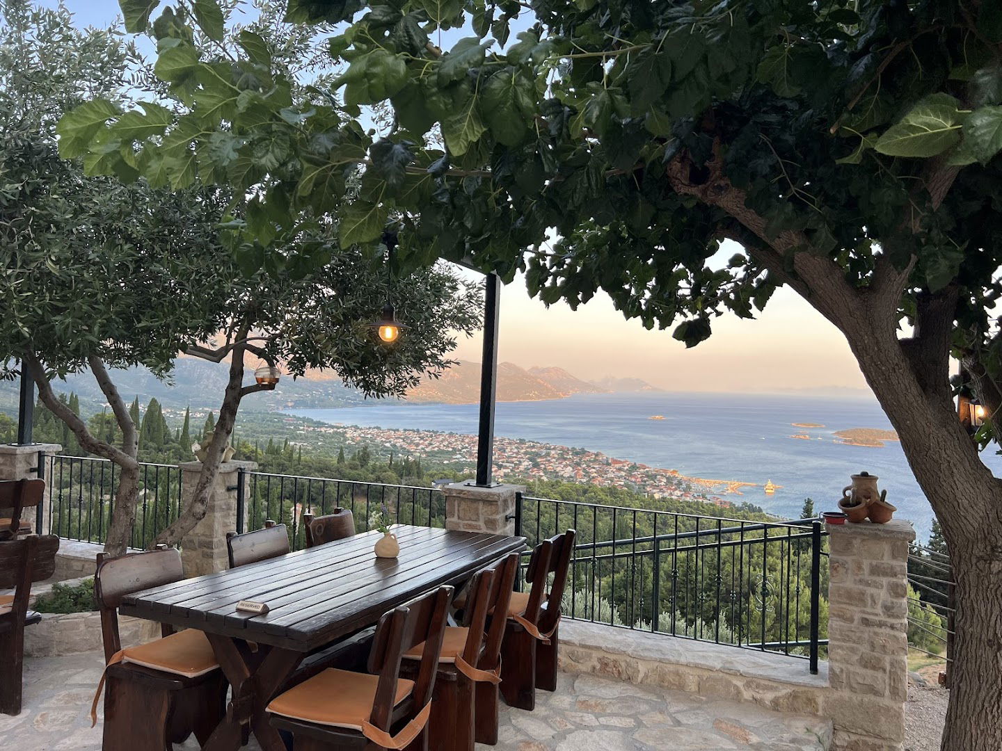 Konoba-Pension Hrid (Lokal und Pension)