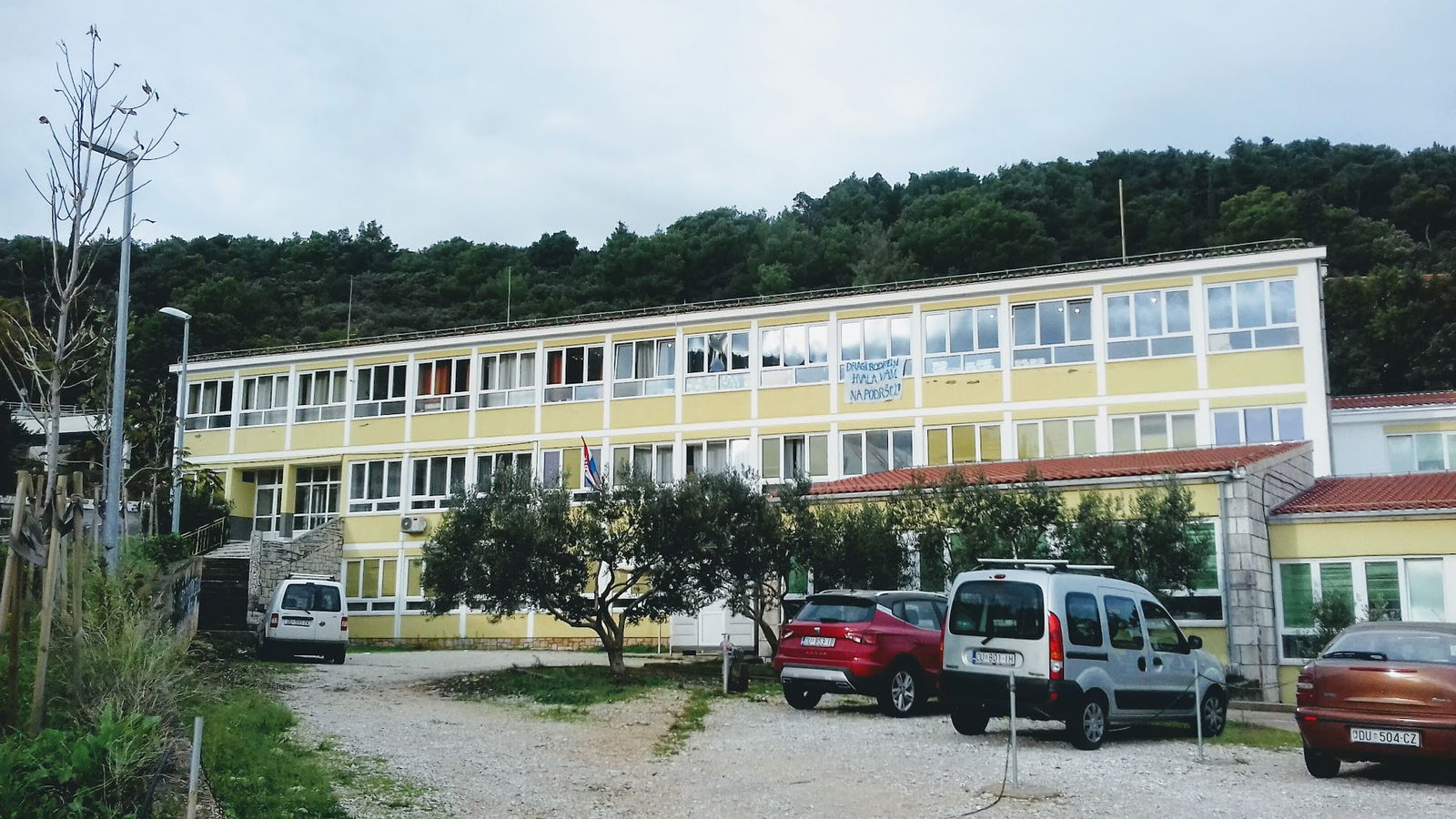 Primary school Petra Kanavelića