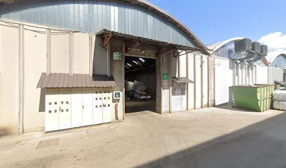 Avtomatski defibrilator (AED)