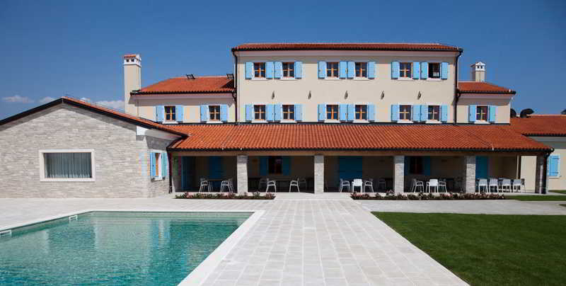 Velanera Hotel & Restaurant