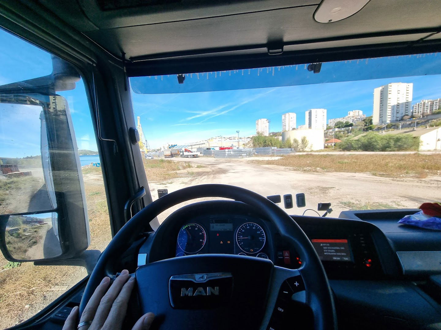 Luka Šibenik kamionski ulaz