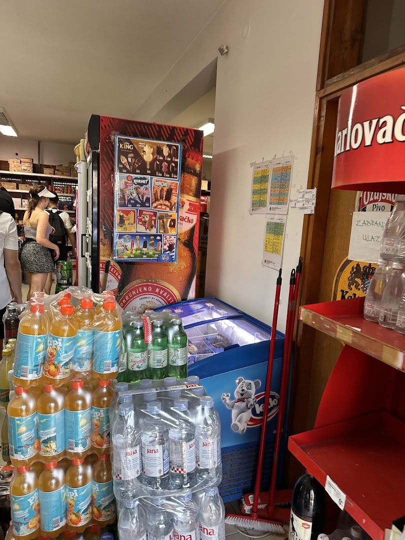 Diskont Feniks Makro