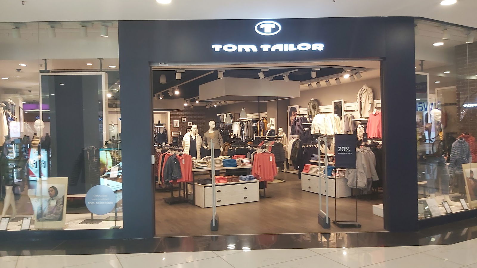 TOM TAILOR Stadion Shopping Centar