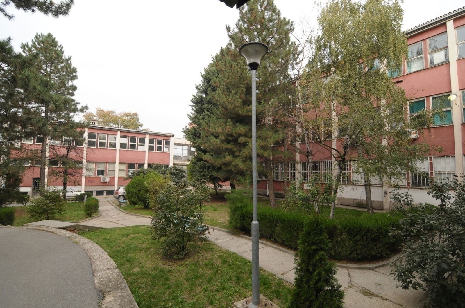 Healthcare center "dr. Simo Milošević", Železnik