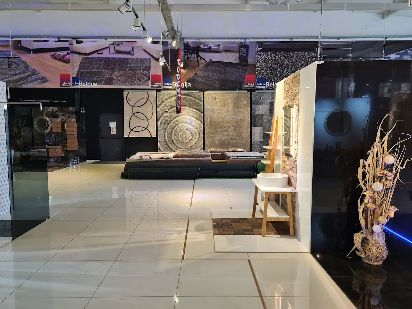 Domis Enterijeri Inđija