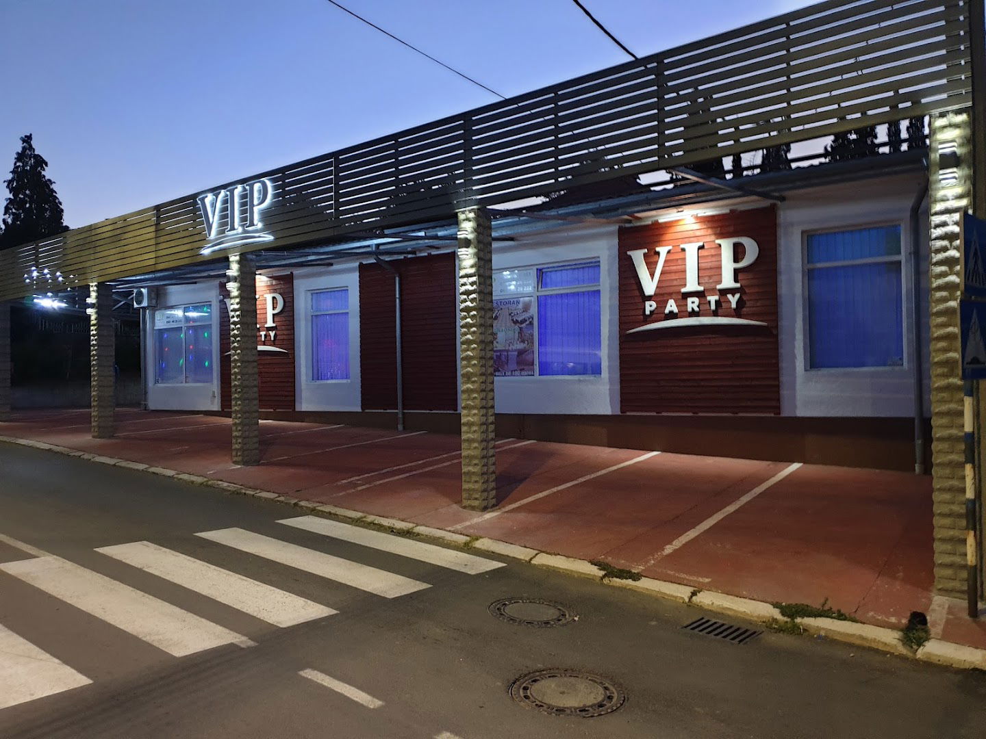 VIP Svečana sala + Dečija igraonica