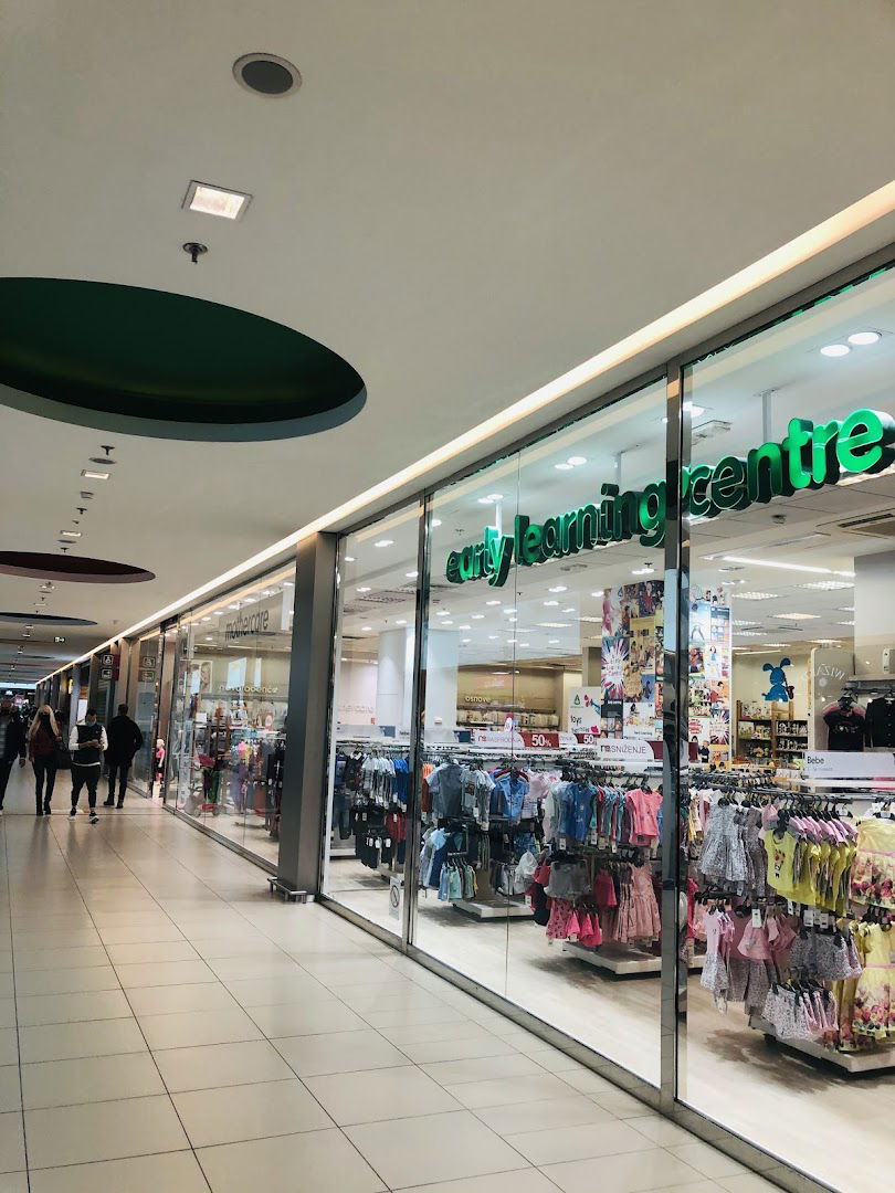 UŠĆE Shopping Center