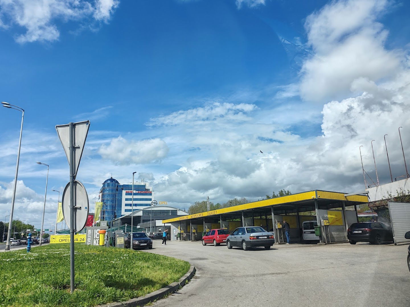 Samoposlužna Autopraonica Zagreb 1