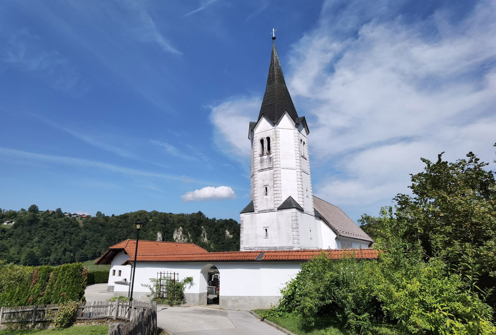 Cerkev Najdenja svetega križa