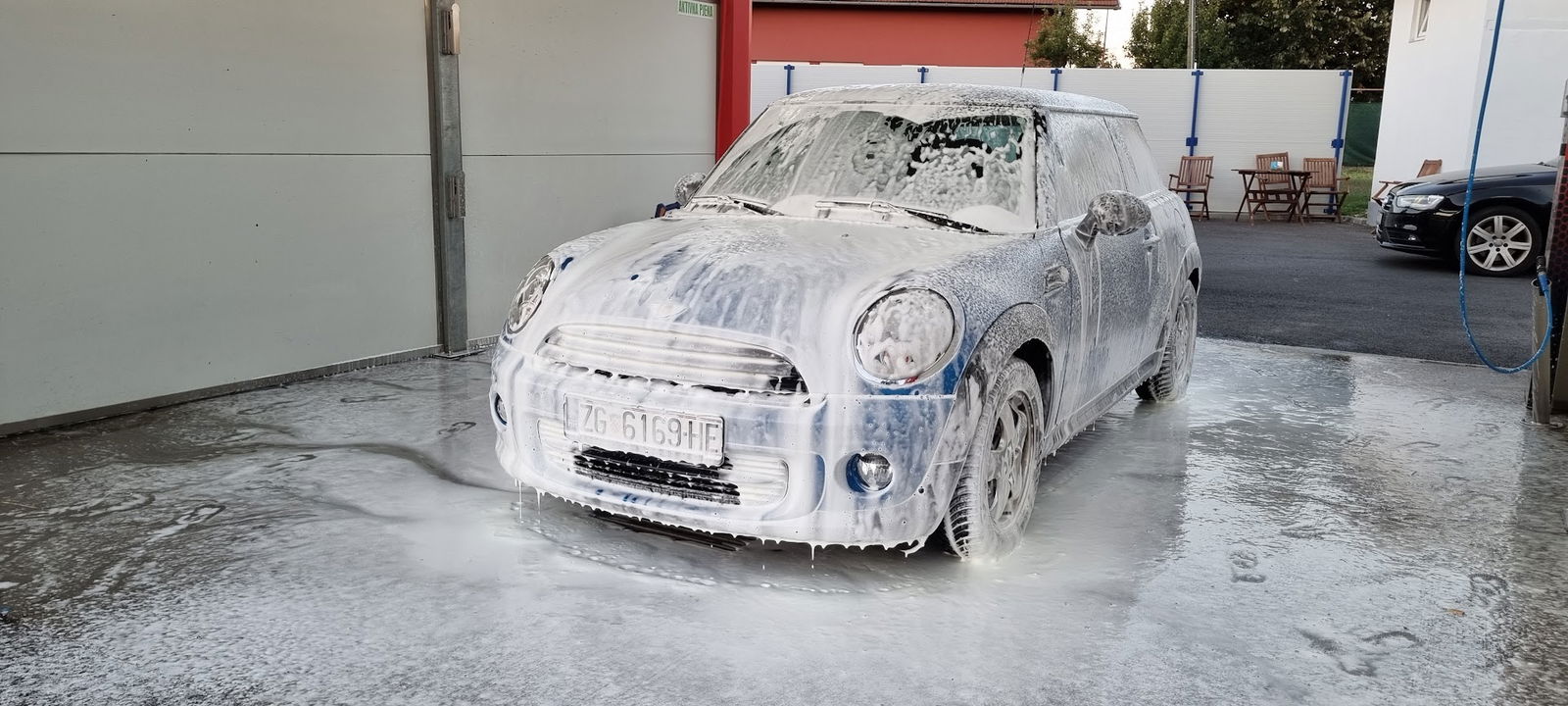 Samoposlužna autopraonica