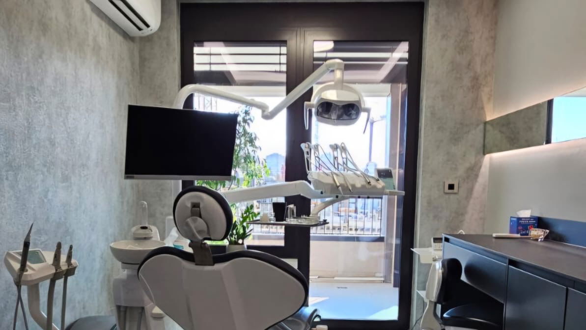 The One Dental & Aesthetic Stomatološka ordinacija Dr Ana Frank