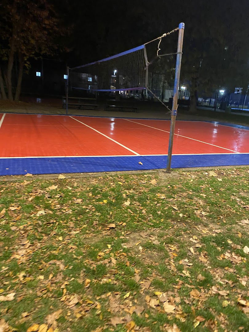 Odbojkaški tereni, Ada