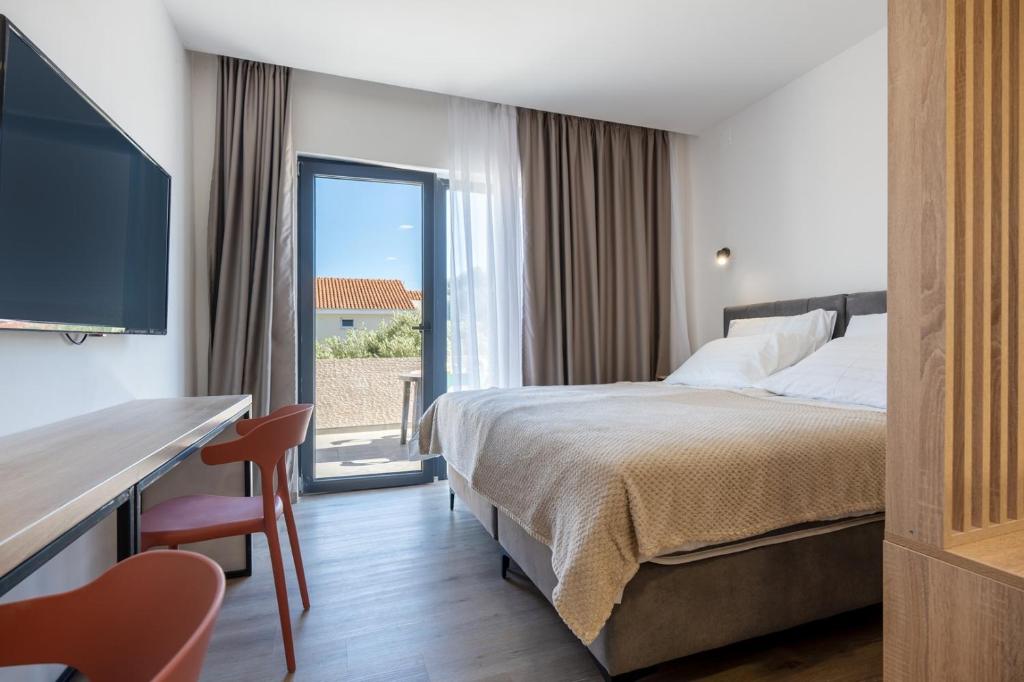 D Maslina holiday apartments