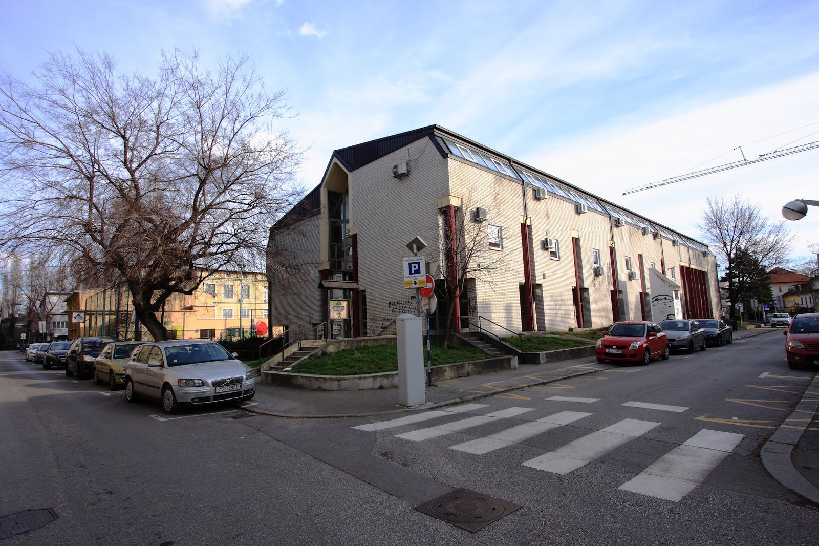 Dom zdravlja Hirčeva