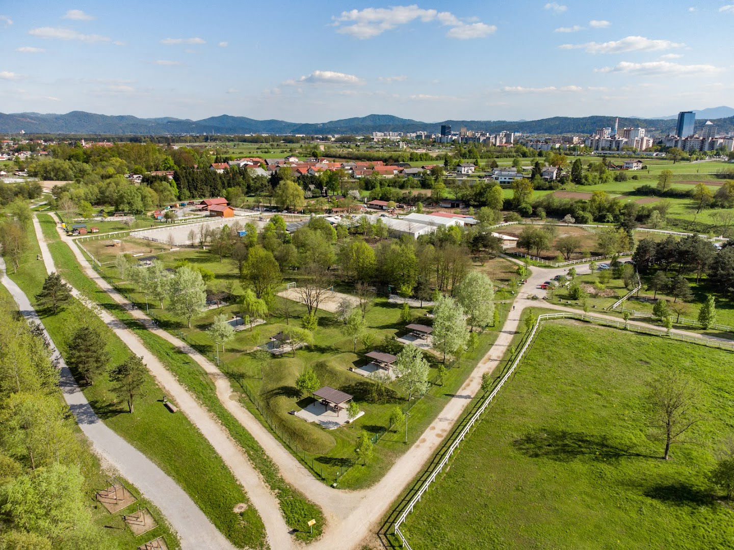 Piknik prostori RIC SAVA - Šport Ljubljana