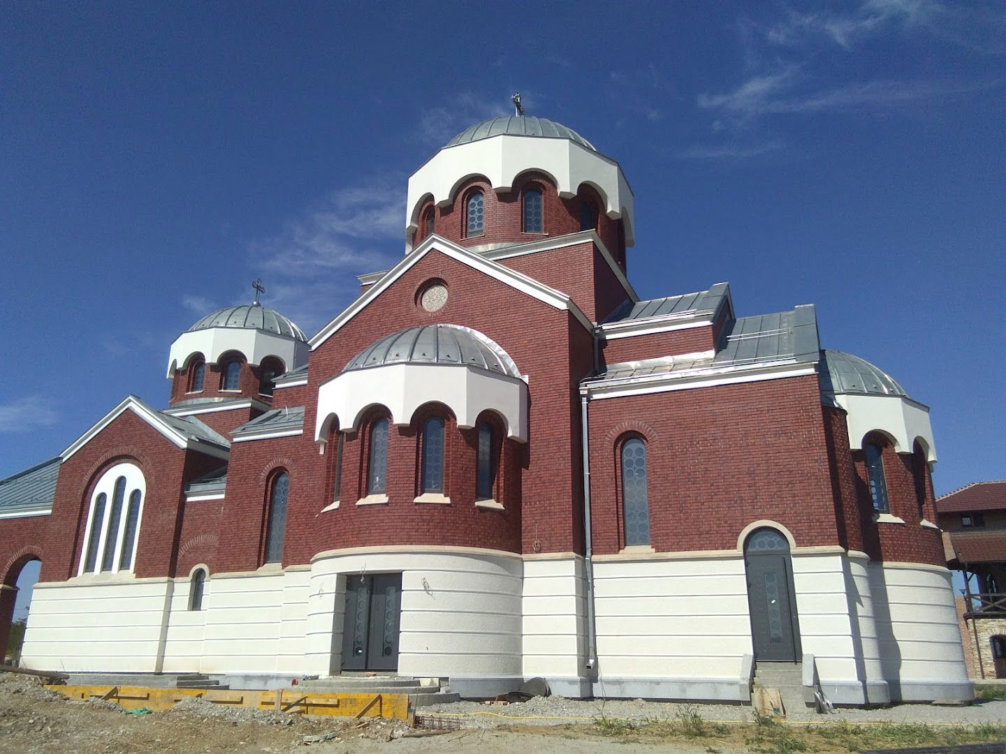 Српска православна црква Светог Владике Николаја Жичког